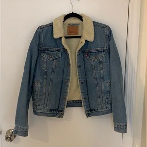 Levi’s Jean jacket with Sherpa collar